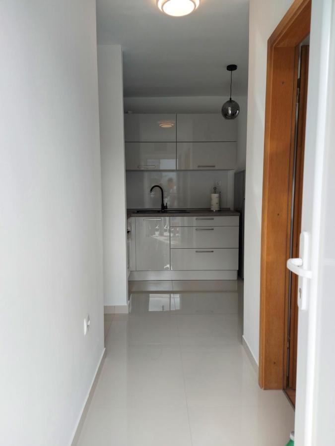 Apartmani I & J Seric Seget Vranjica Luaran gambar