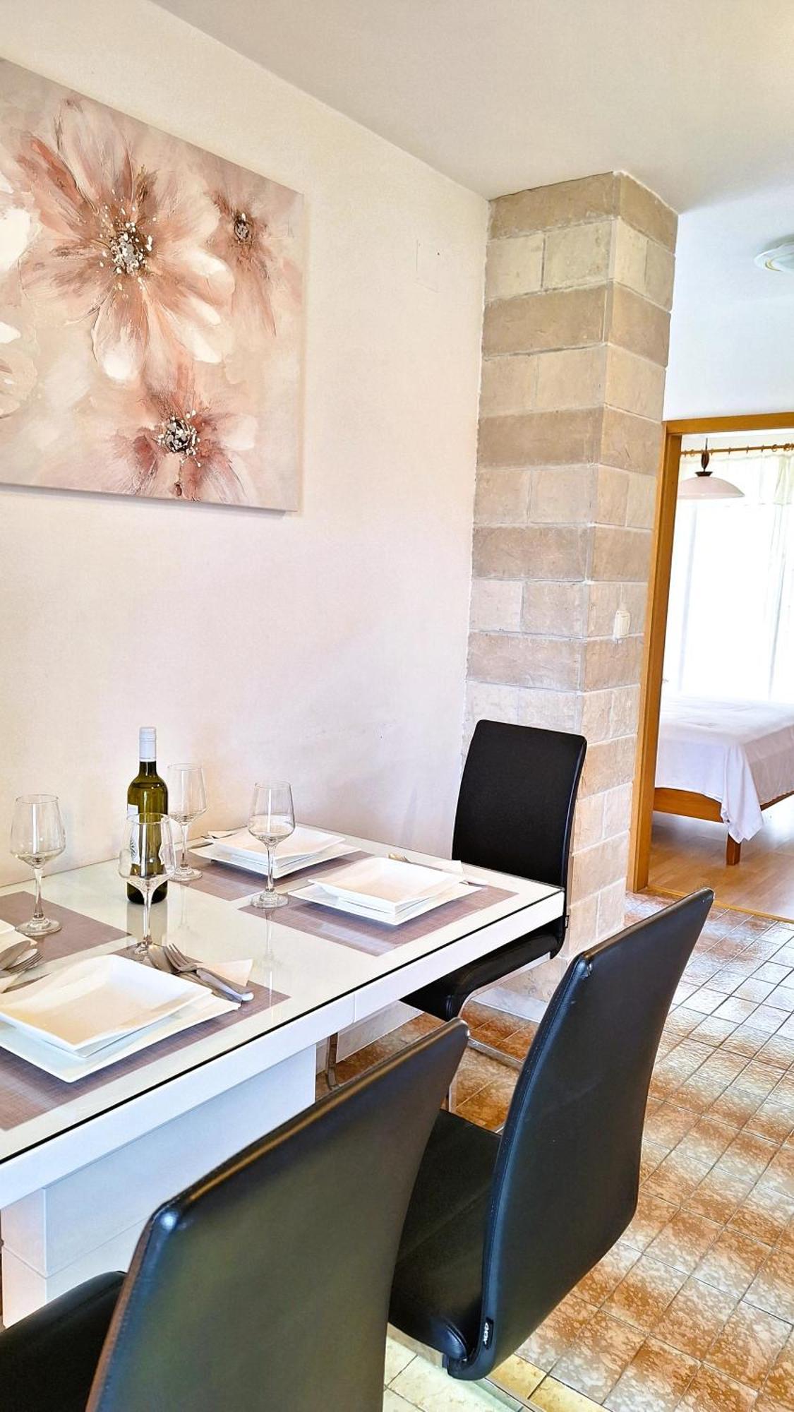 Apartmani I & J Seric Seget Vranjica Luaran gambar