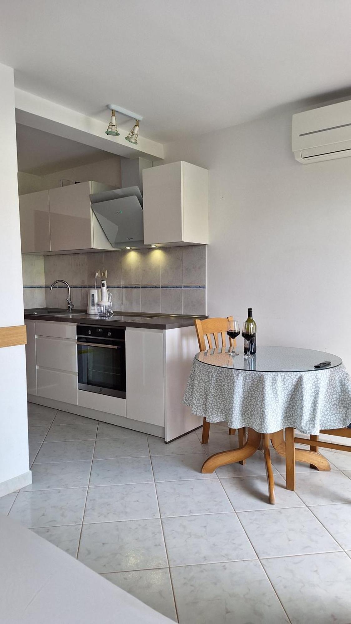 Apartmani I & J Seric Seget Vranjica Luaran gambar